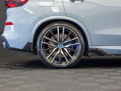 2023 BMW X5