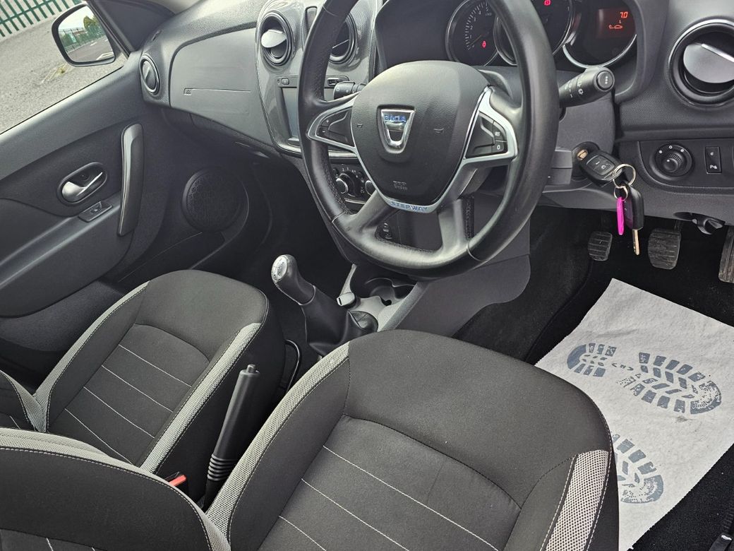 2017 Dacia Sandero