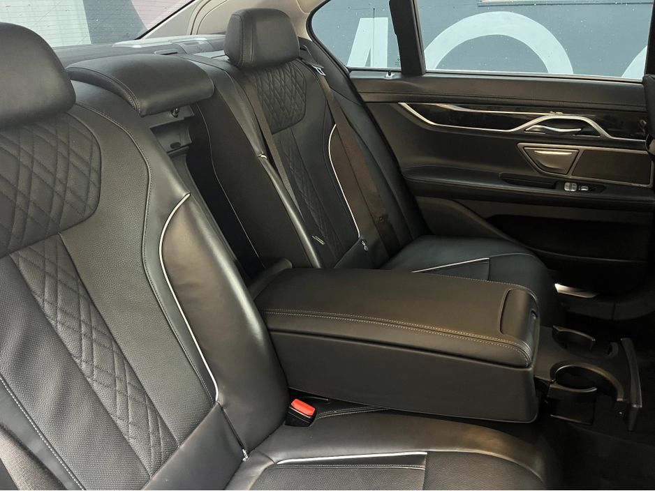 2017 BMW 7 Series