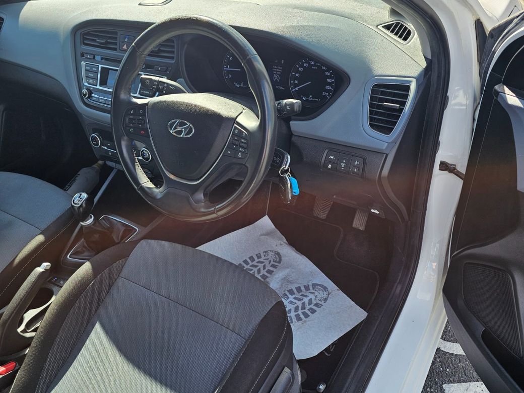 2016 Hyundai i20