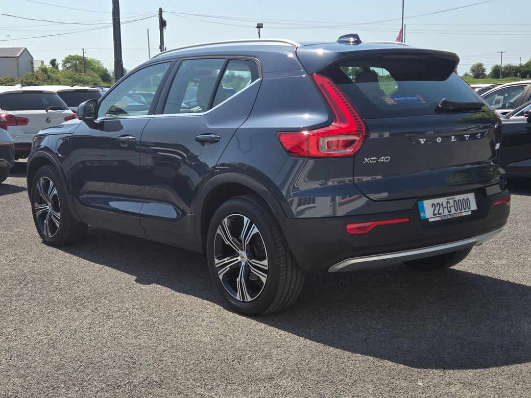 2022 Volvo XC40