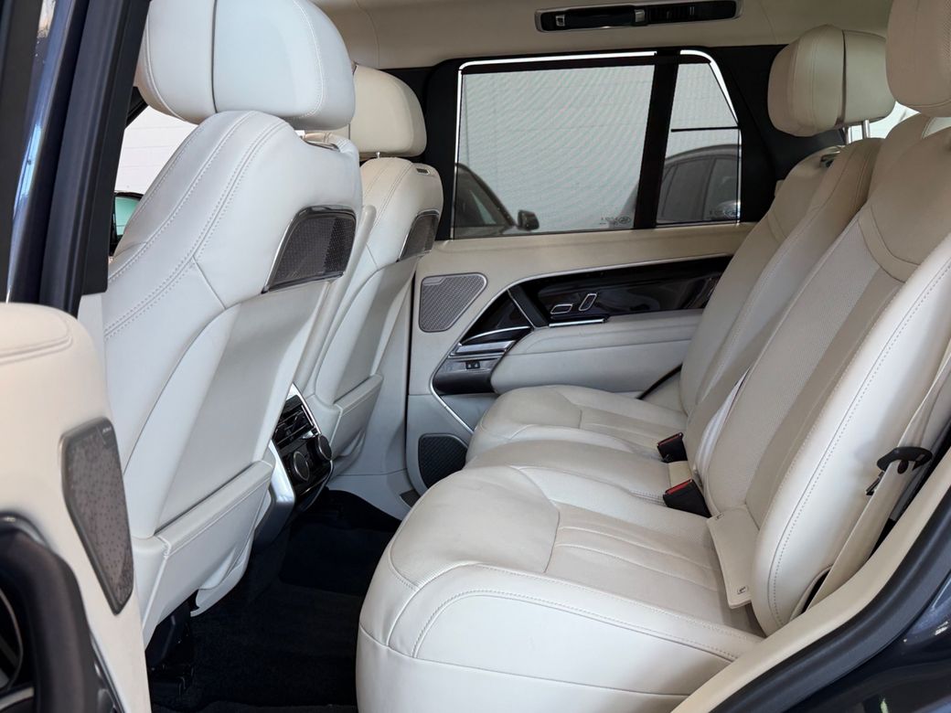 2025 Land Rover Range Rover