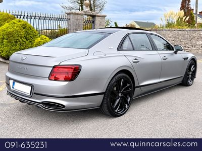 2025 Bentley Flying Spur
