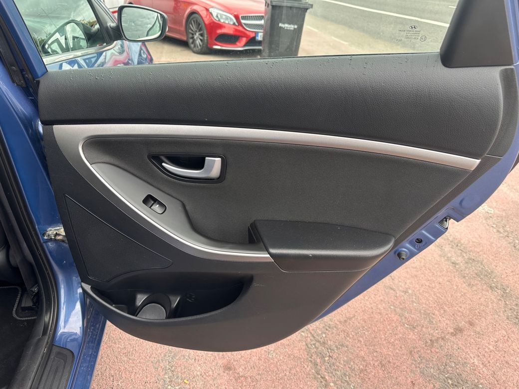 2016 Hyundai i30