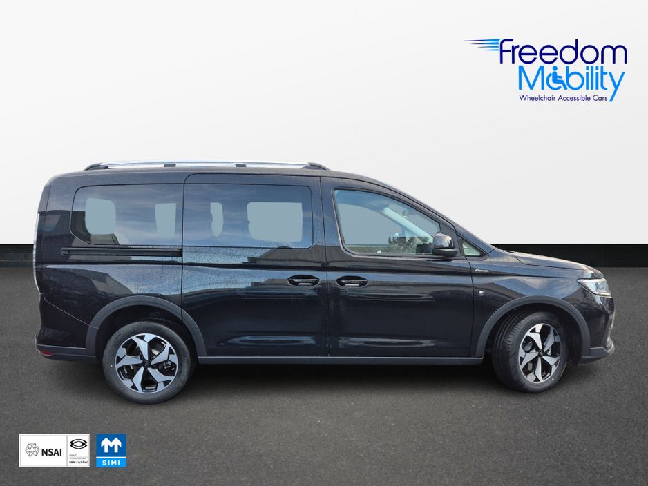 2026 Ford Tourneo Connect