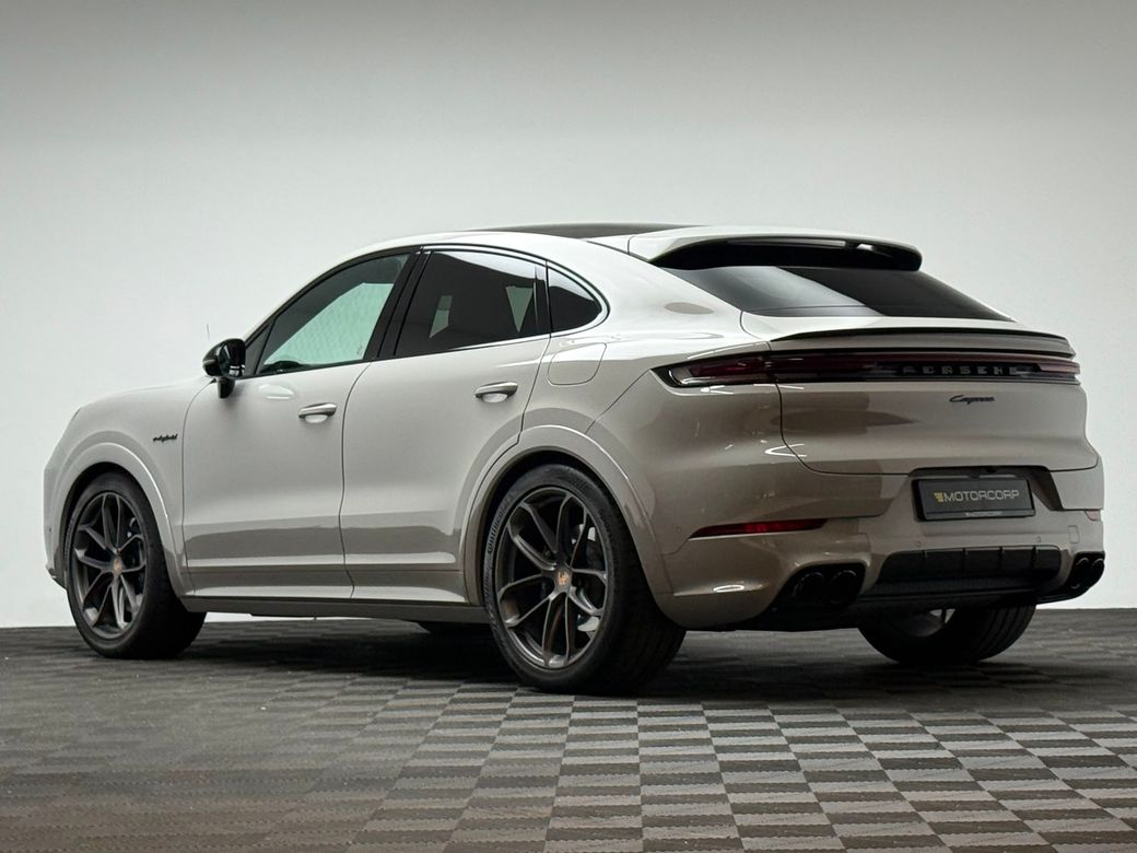 2026 Porsche Cayenne