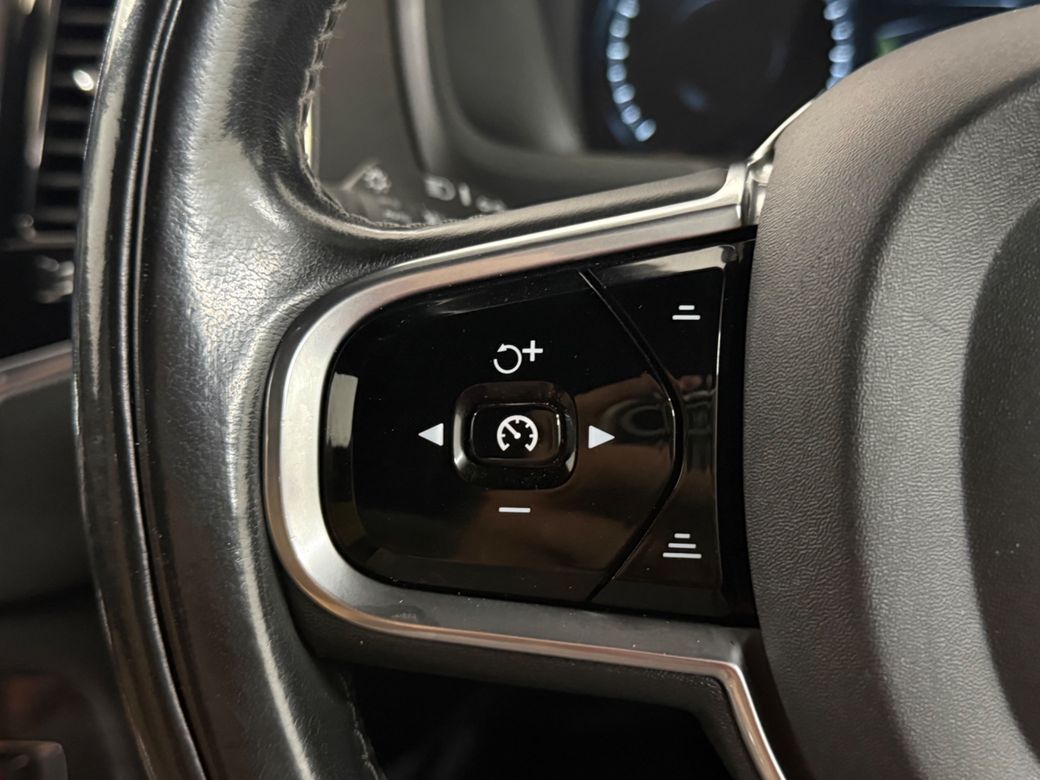 2017 Volvo XC90