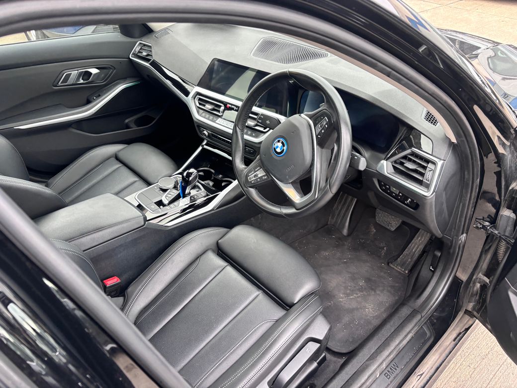 2022 BMW 3 Series