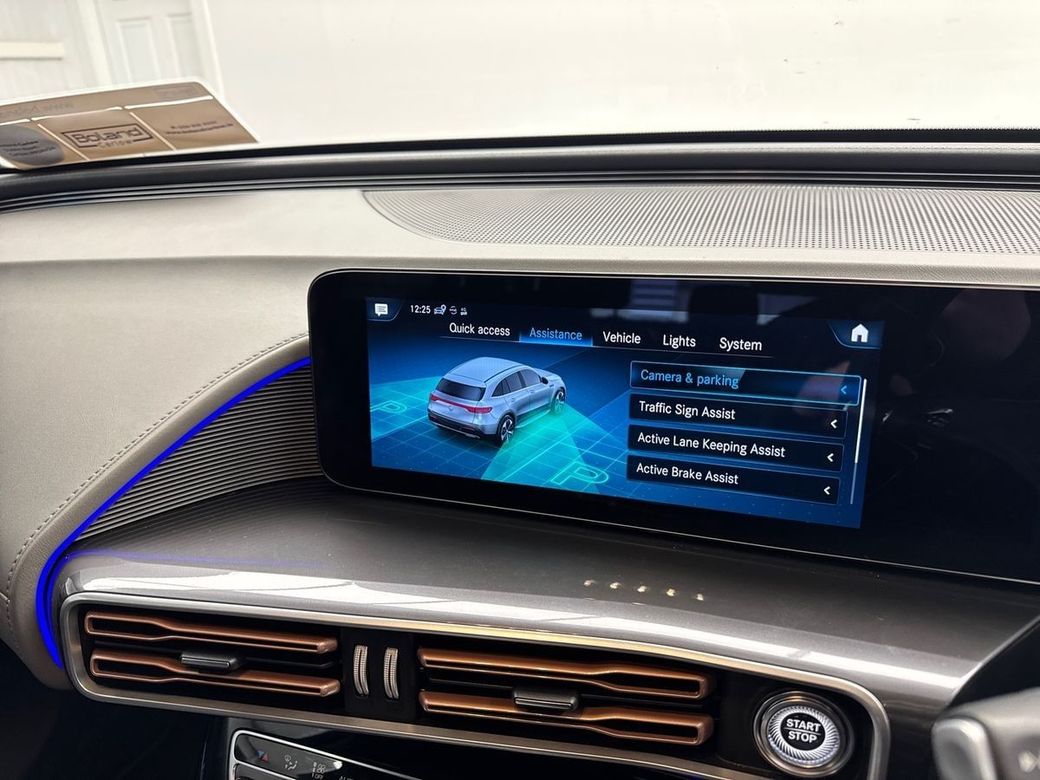 2022 Mercedes-Benz EQC