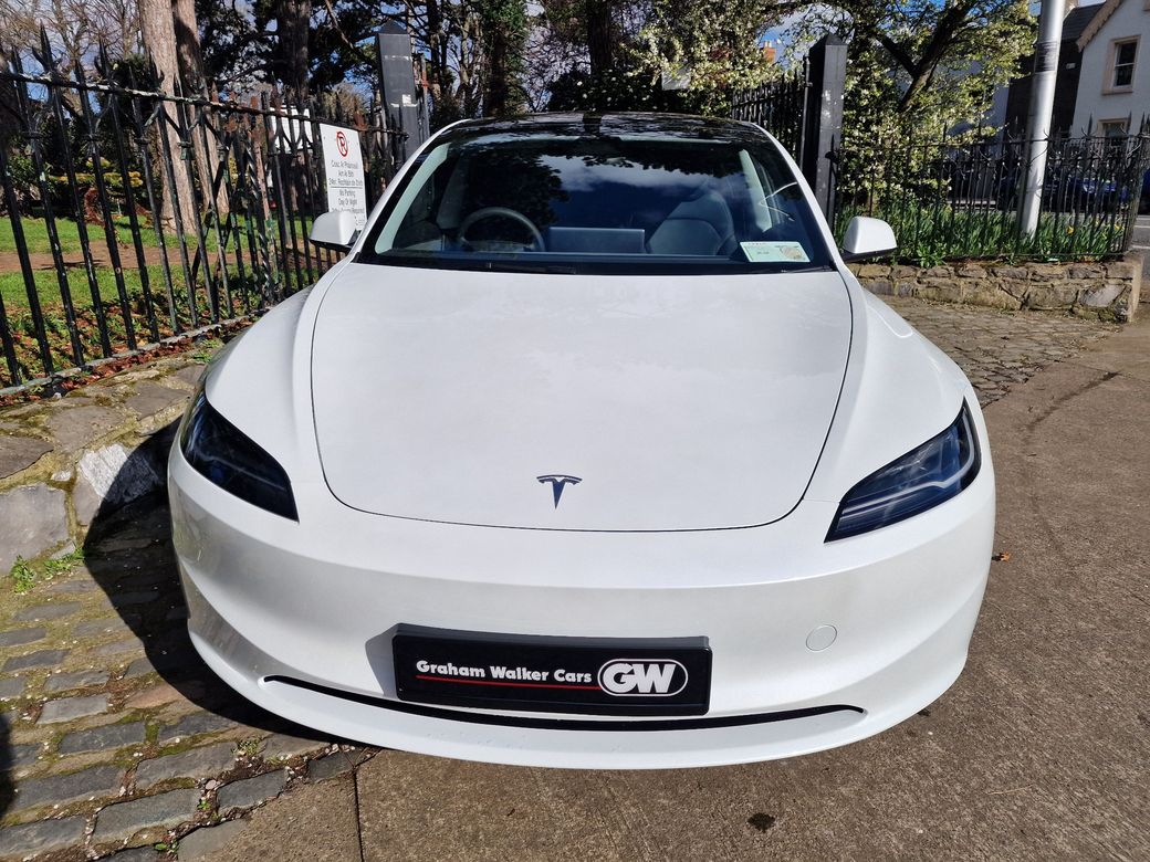 2024 Tesla Model 3