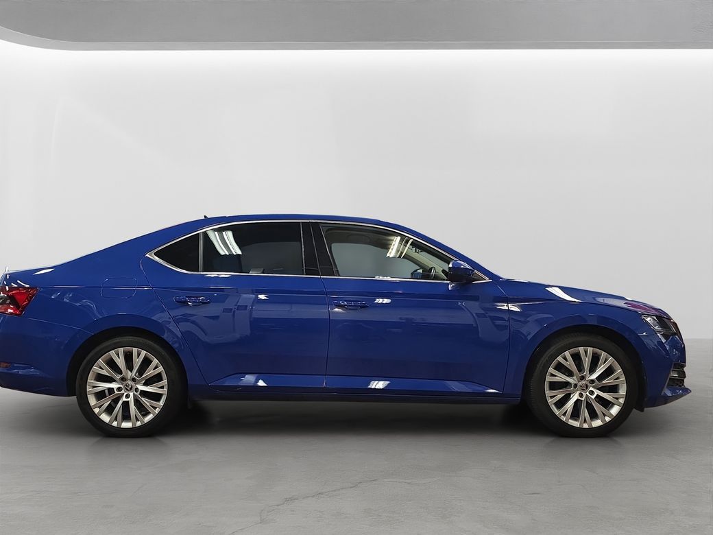 2023 Skoda Superb