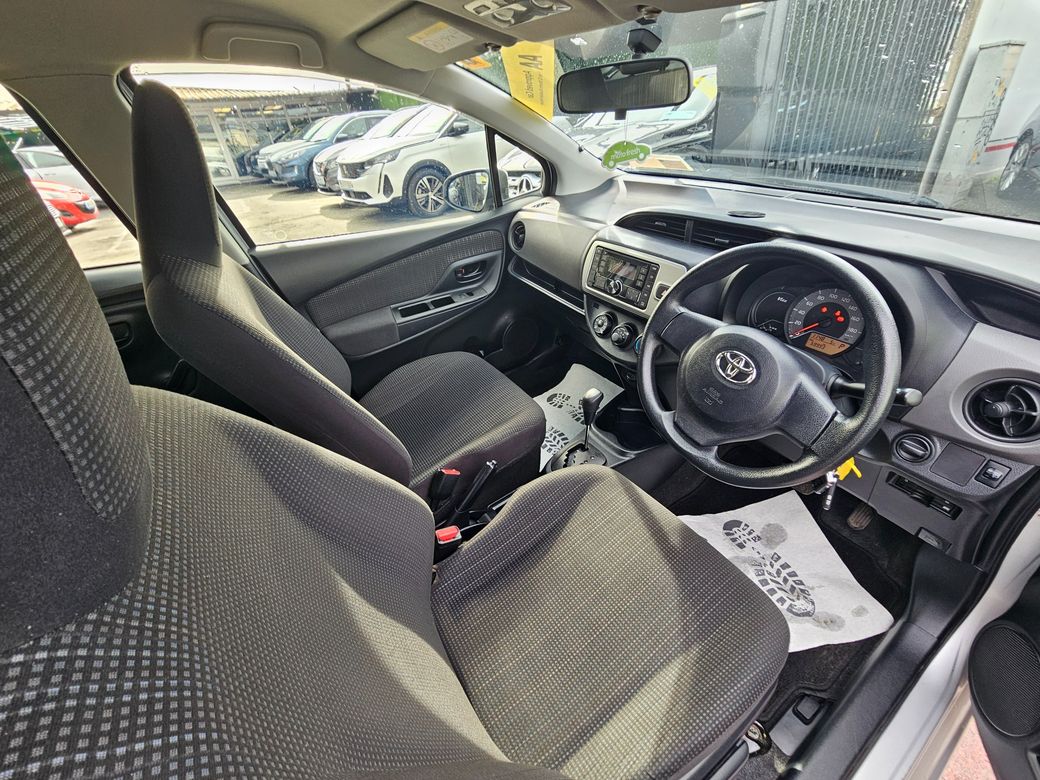 2016 Toyota Vitz