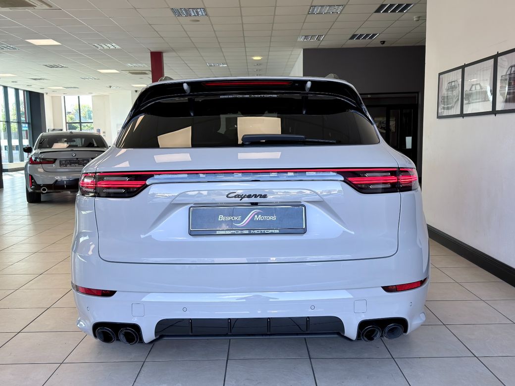 2023 Porsche Cayenne
