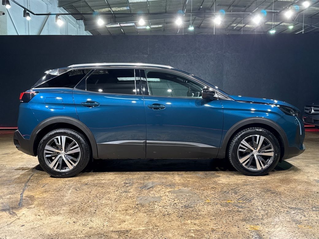 2023 Peugeot 3008
