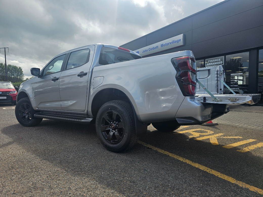 2025 Isuzu D-MAX