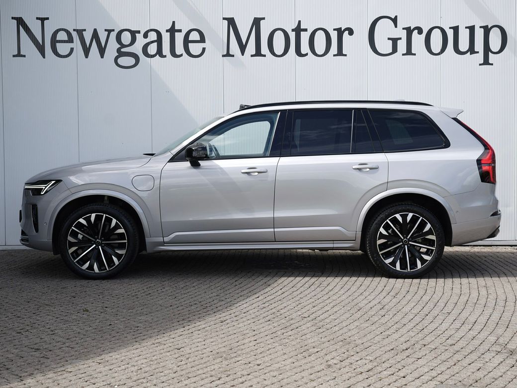 2025 Volvo XC90