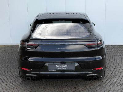 2023 Porsche Cayenne