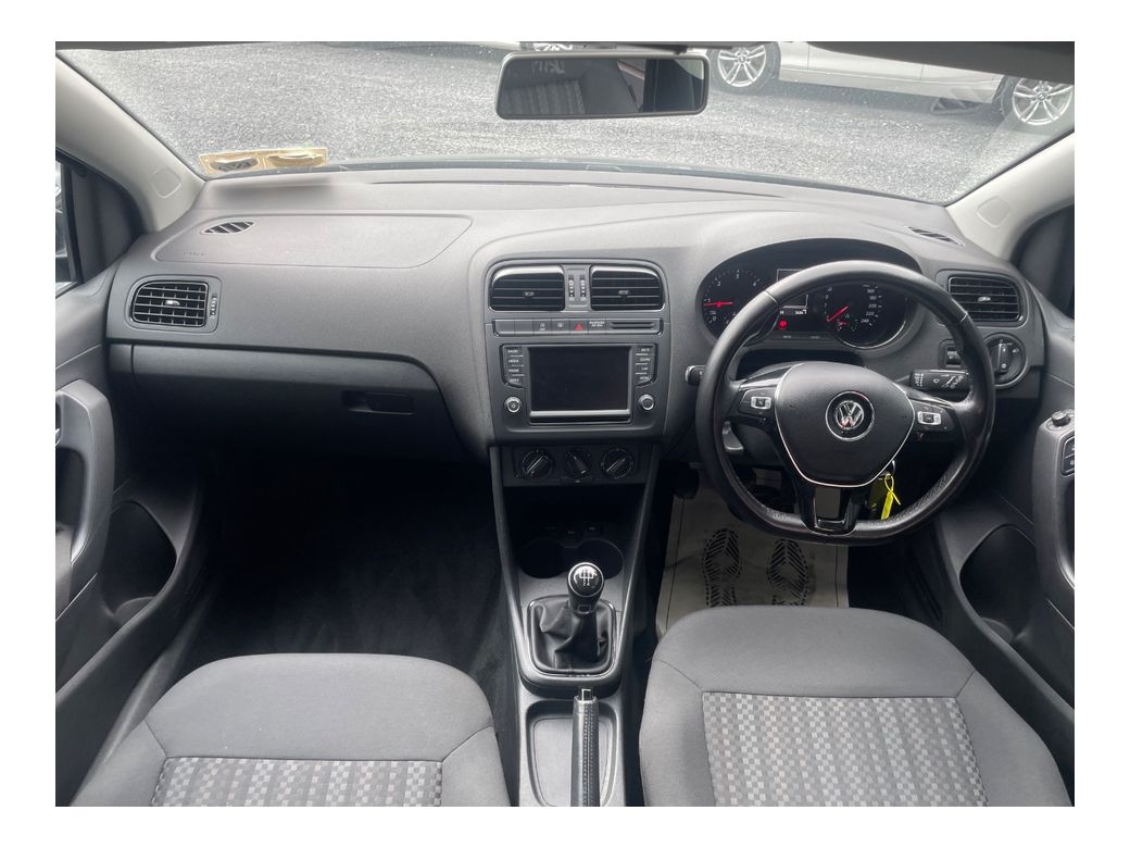 2017 Volkswagen Polo