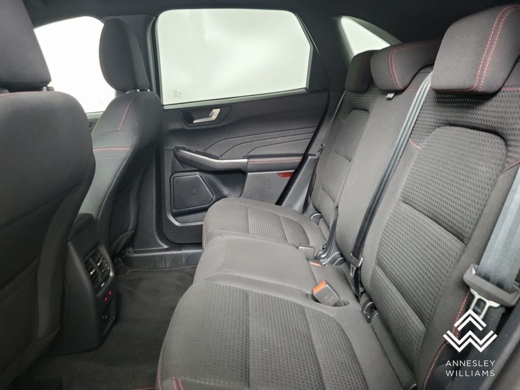 2023 Ford Kuga