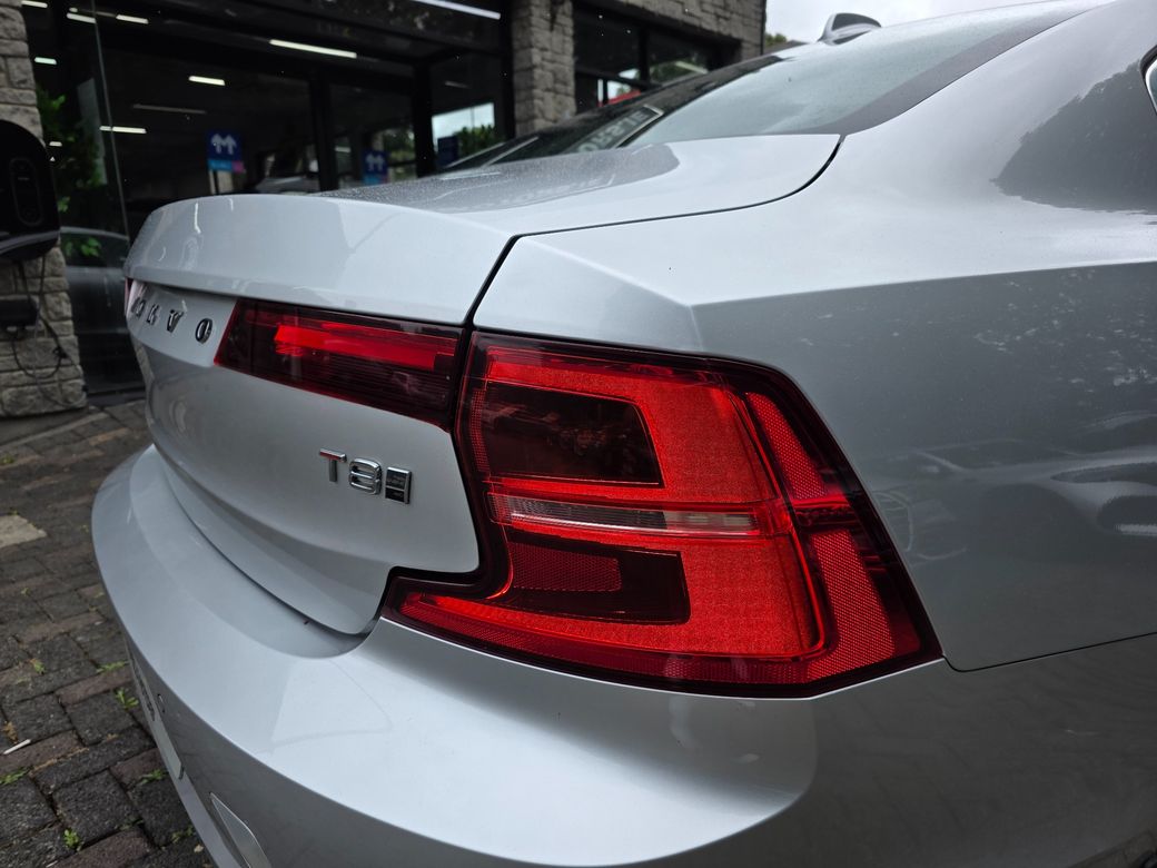 2018 Volvo S90