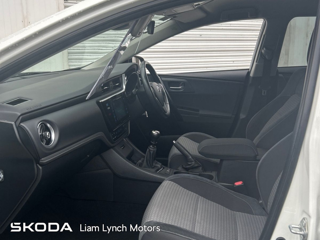2019 Toyota Auris