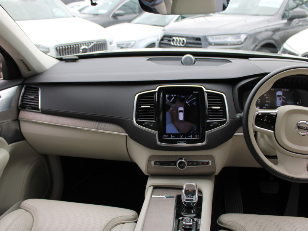 2021 Volvo XC90