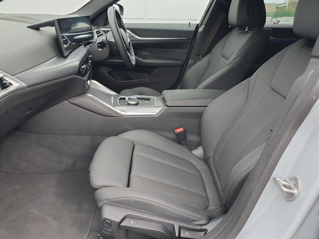 2025 BMW i4