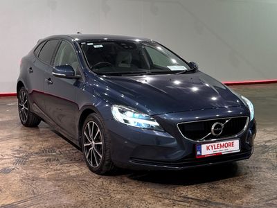 2018 Volvo V40
