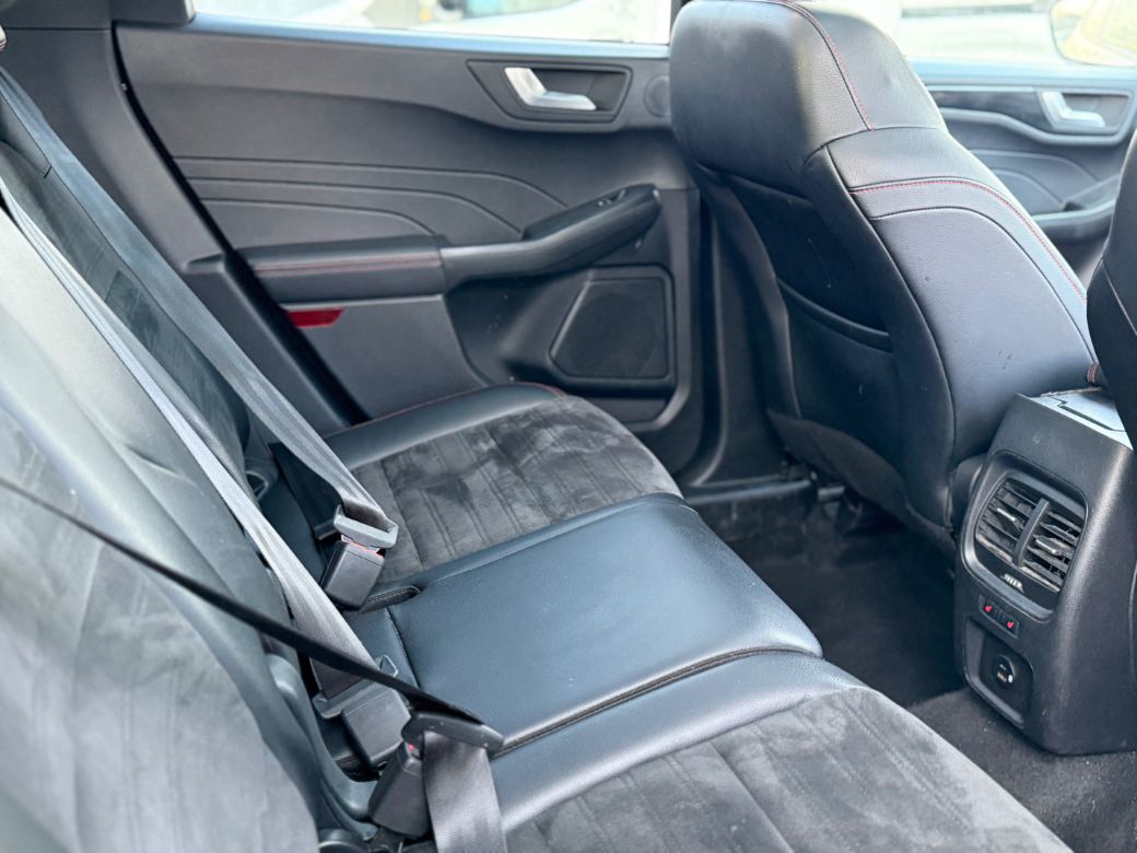 2022 Ford Kuga