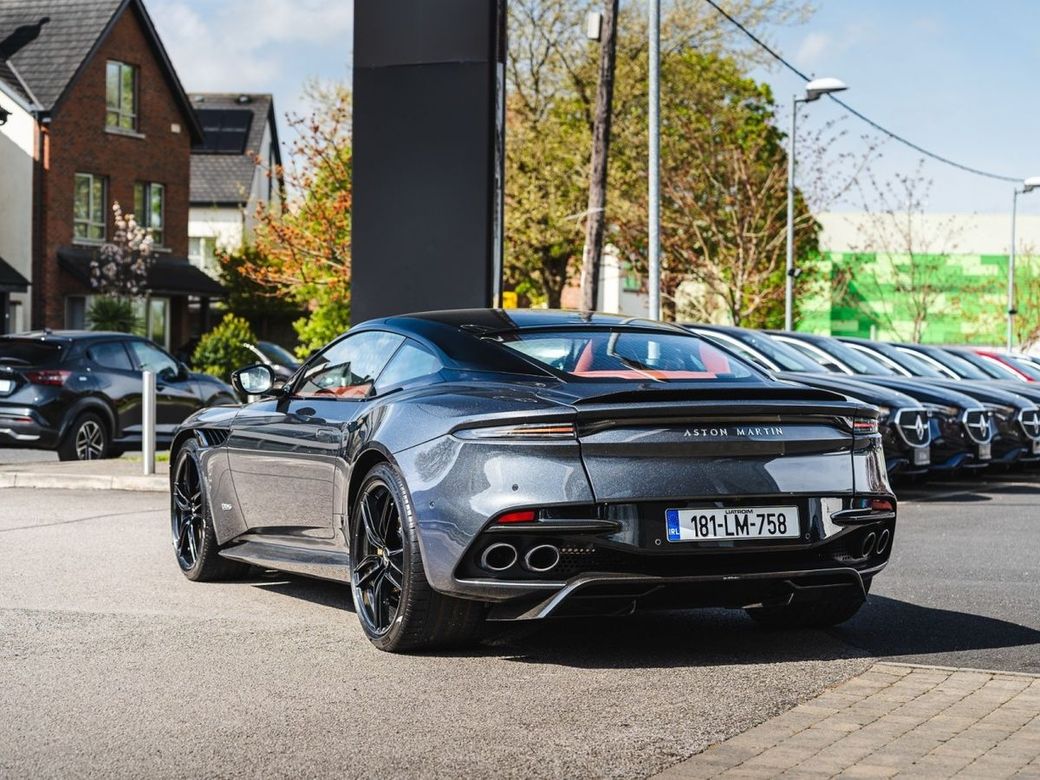 2018 Aston Martin DBS