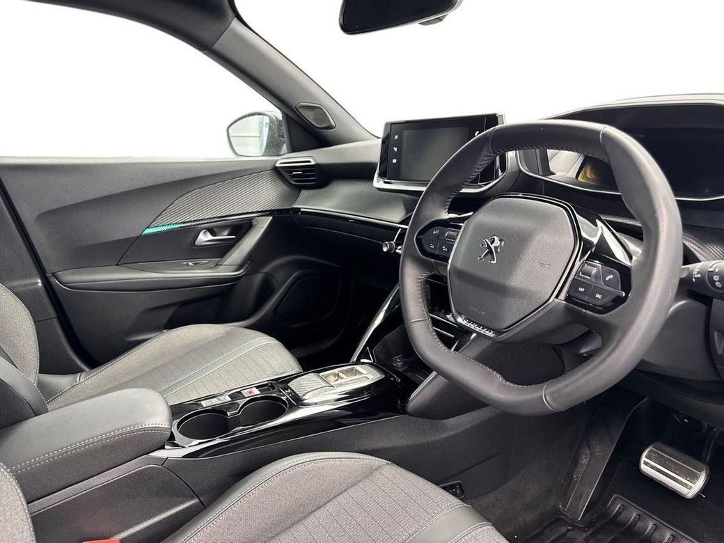 2023 Peugeot 2008