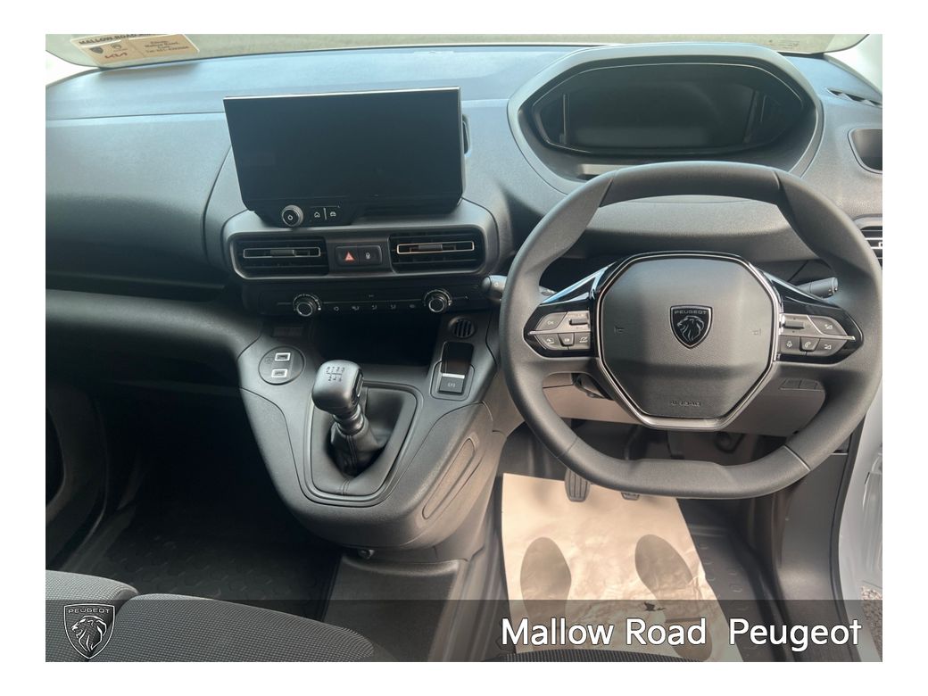 2025 Peugeot Partner