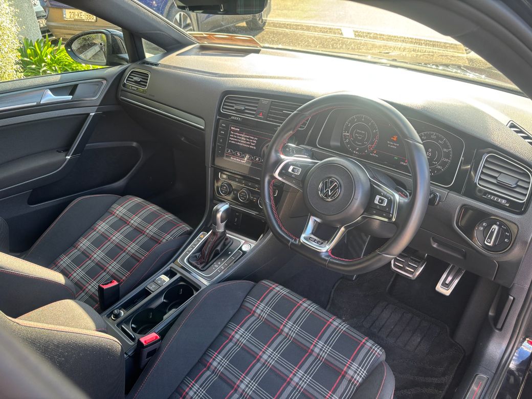2018 Volkswagen Golf