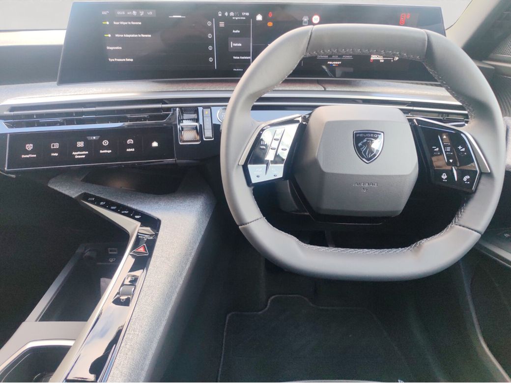 2025 Peugeot 5008