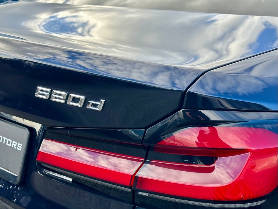 2022 BMW 5 Series
