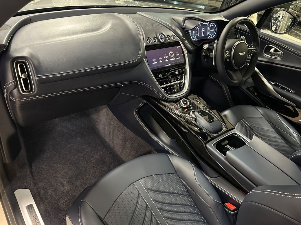 2023 Aston Martin DBX