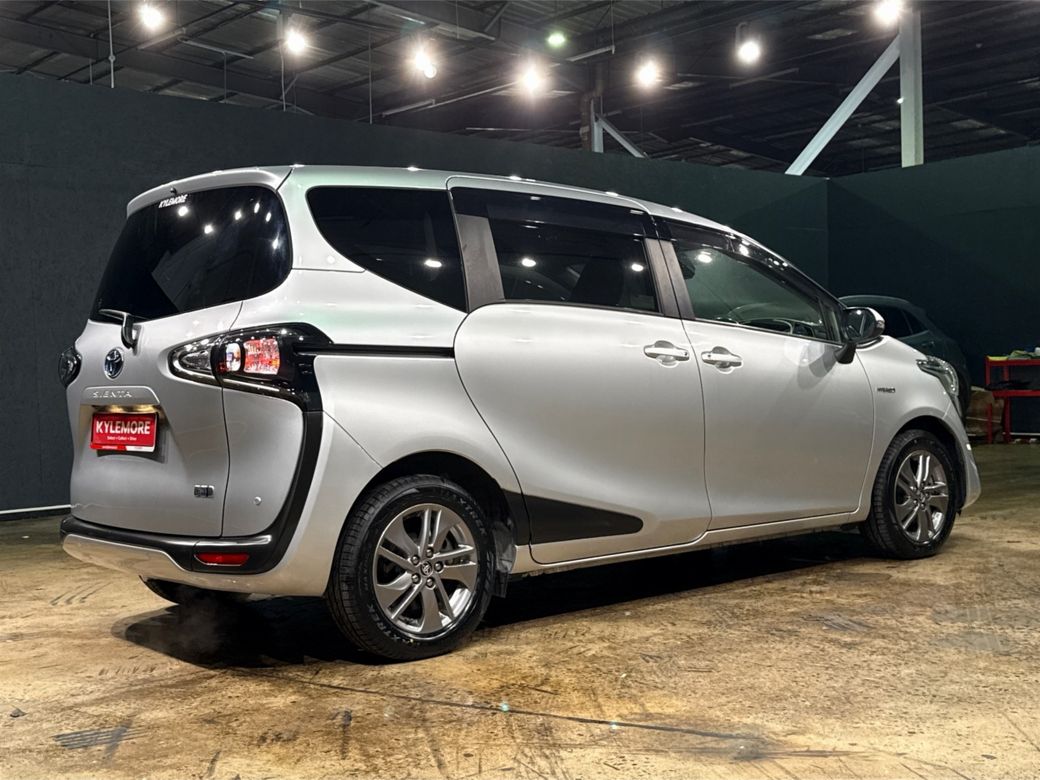 2020 Toyota Sienta