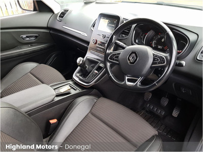 2017 Renault Grand Scenic