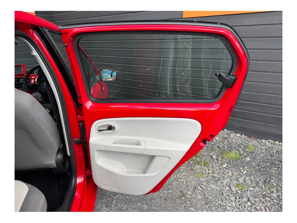 2013 Volkswagen up!