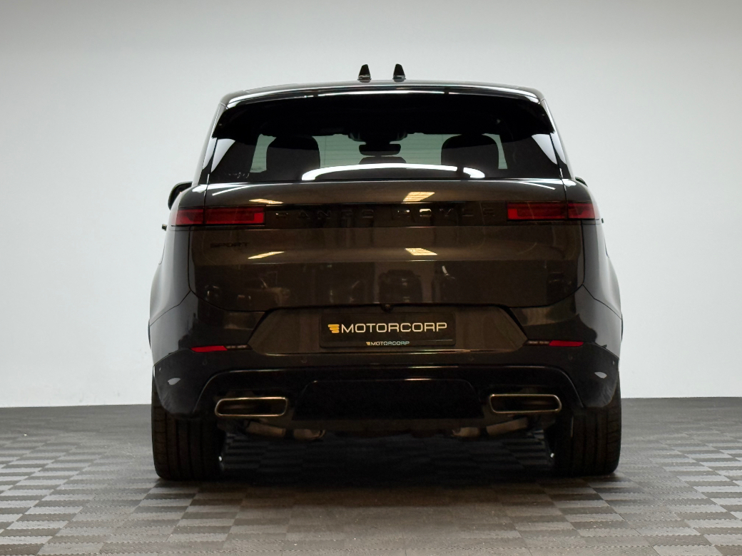 2025 Land Rover Range Rover Sport