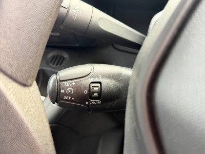 2022 Peugeot Partner