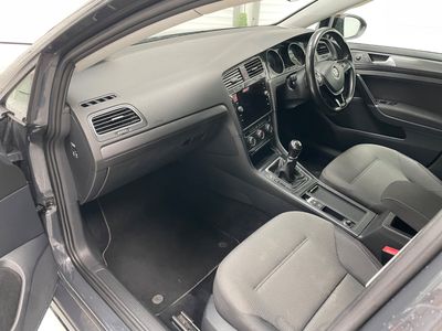 2017 Volkswagen Golf