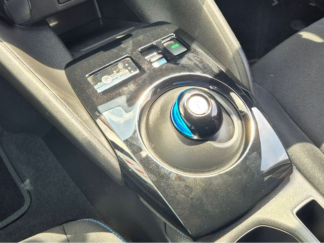 2023 Nissan Leaf