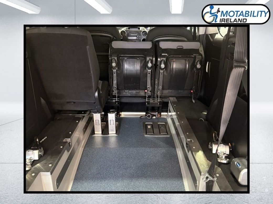 2016 Peugeot Partner Tepee