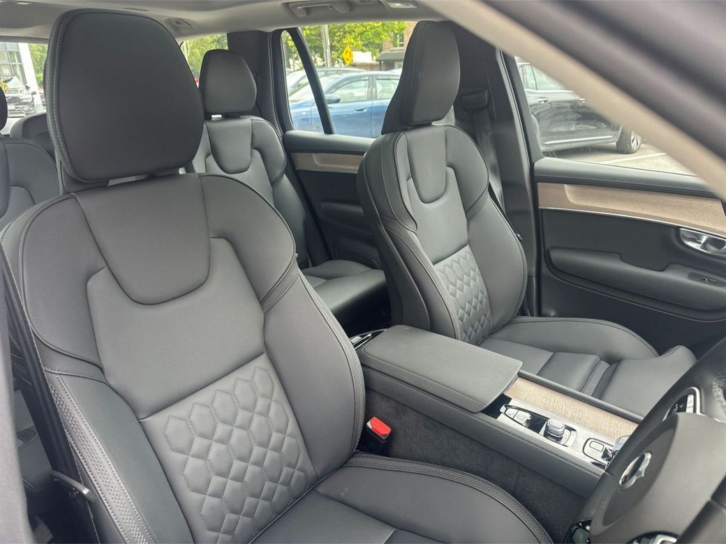 2025 Volvo XC90