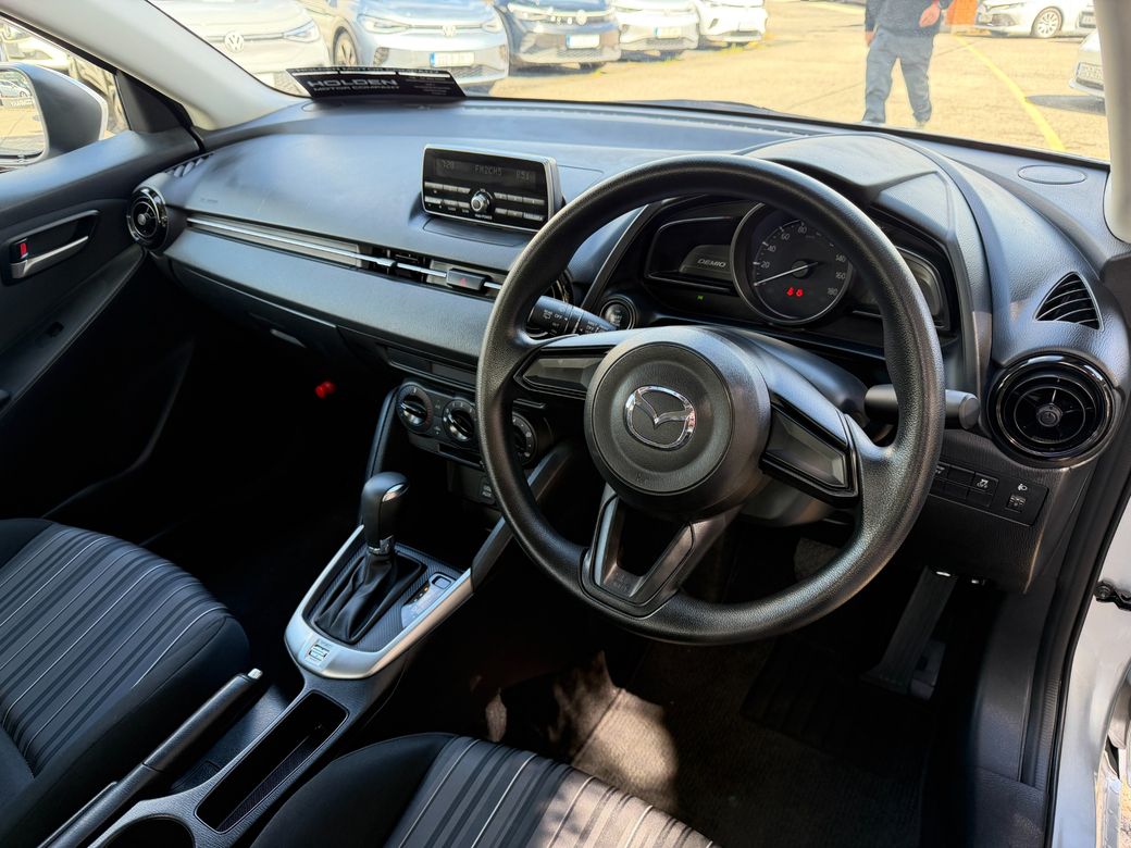 2017 Mazda Demio