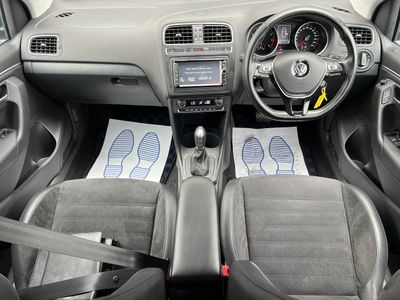 2017 Volkswagen Polo
