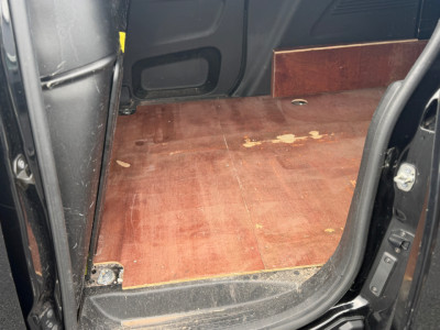 2021 Peugeot Partner