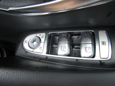 2022 Mercedes-Benz E 300
