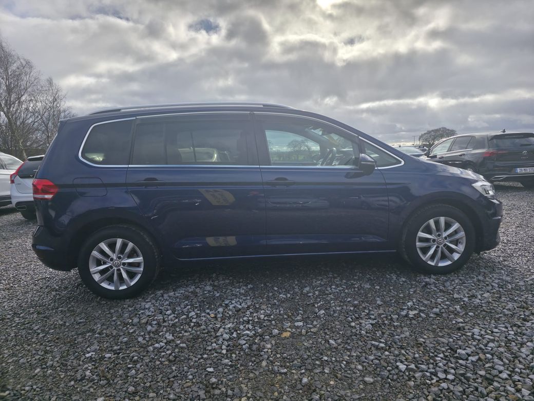 2019 Volkswagen Touran